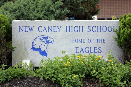 New Caney High School Central Admini...